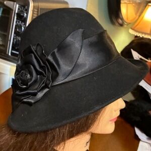 Elegant White House/Black Market Women's Wool Hat with Satin Floral Accent-L.